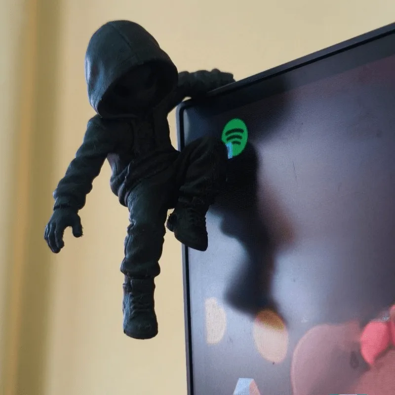 Gaming Accessories Bedroom - クライムフーディーエイリアンミニスタチュー3Dプリントクライミングフィギュア、モニター上飾り、奇妙なノベルティデスクエッジ、ゲーミングルームデコレーションギフト